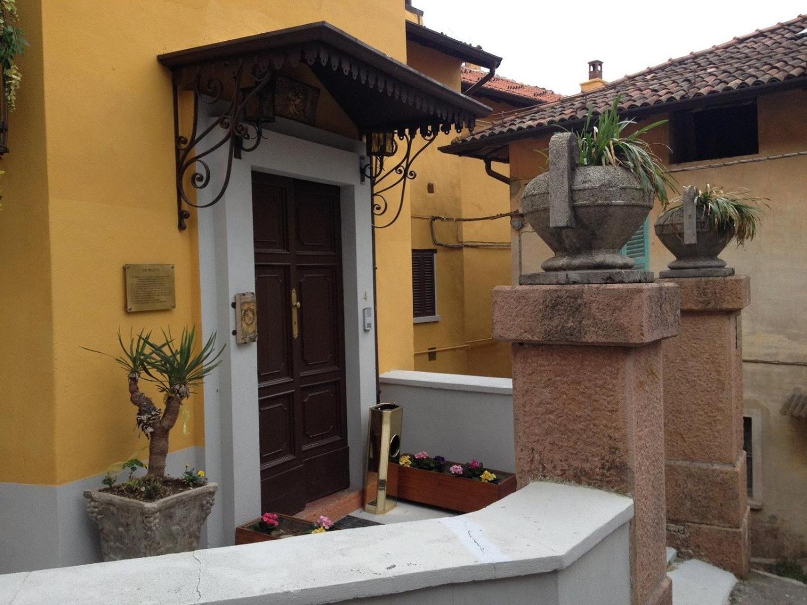 Foresteria Lombarda B & B Ca' Pelitti Ganna Buitenkant foto